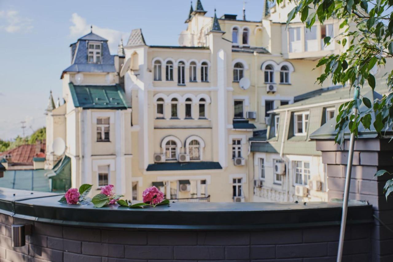 Vozdvyzhensky Boutique Hotel Kyiv Exterior foto