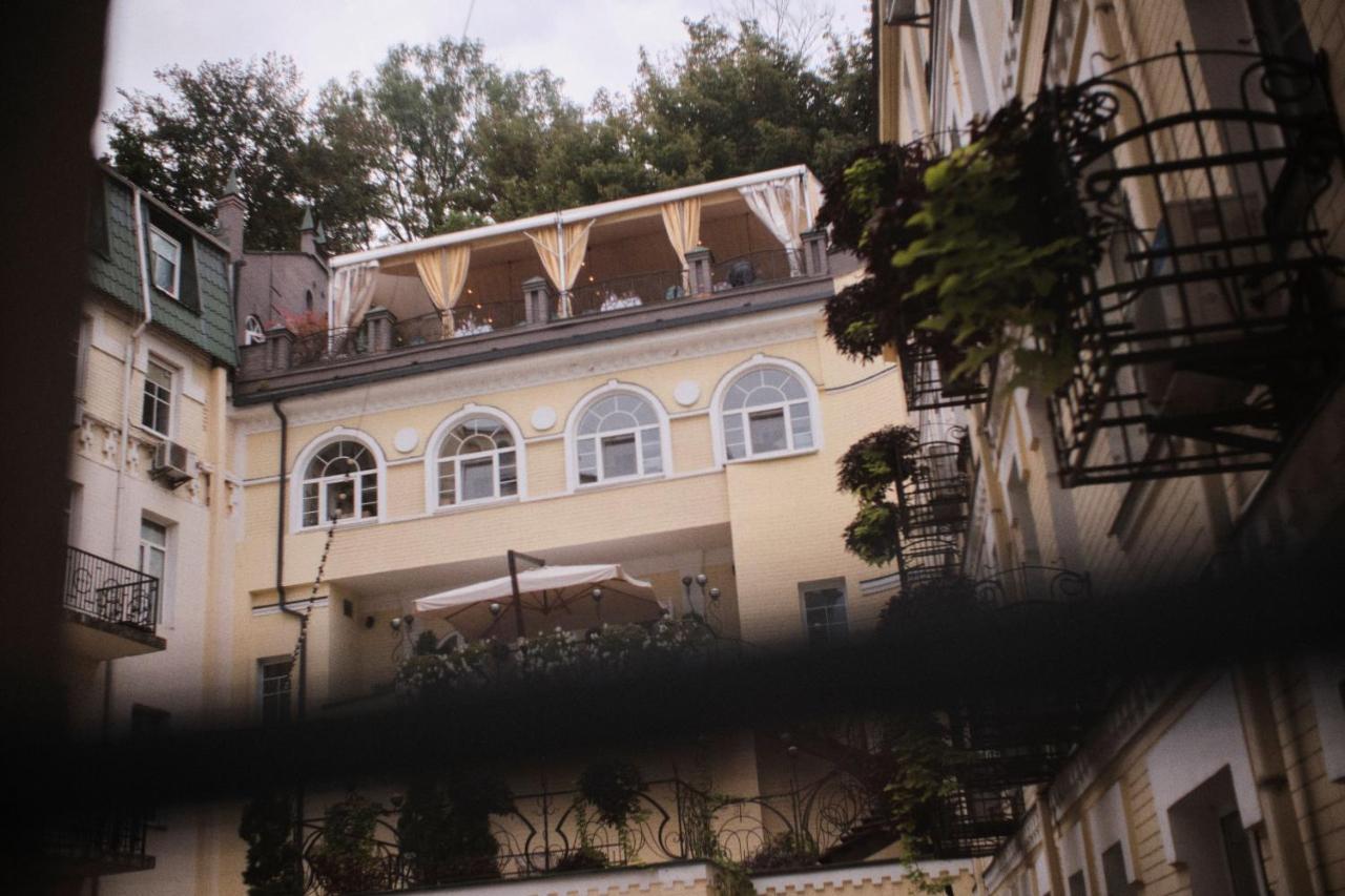 Vozdvyzhensky Boutique Hotel Kyiv Exterior foto