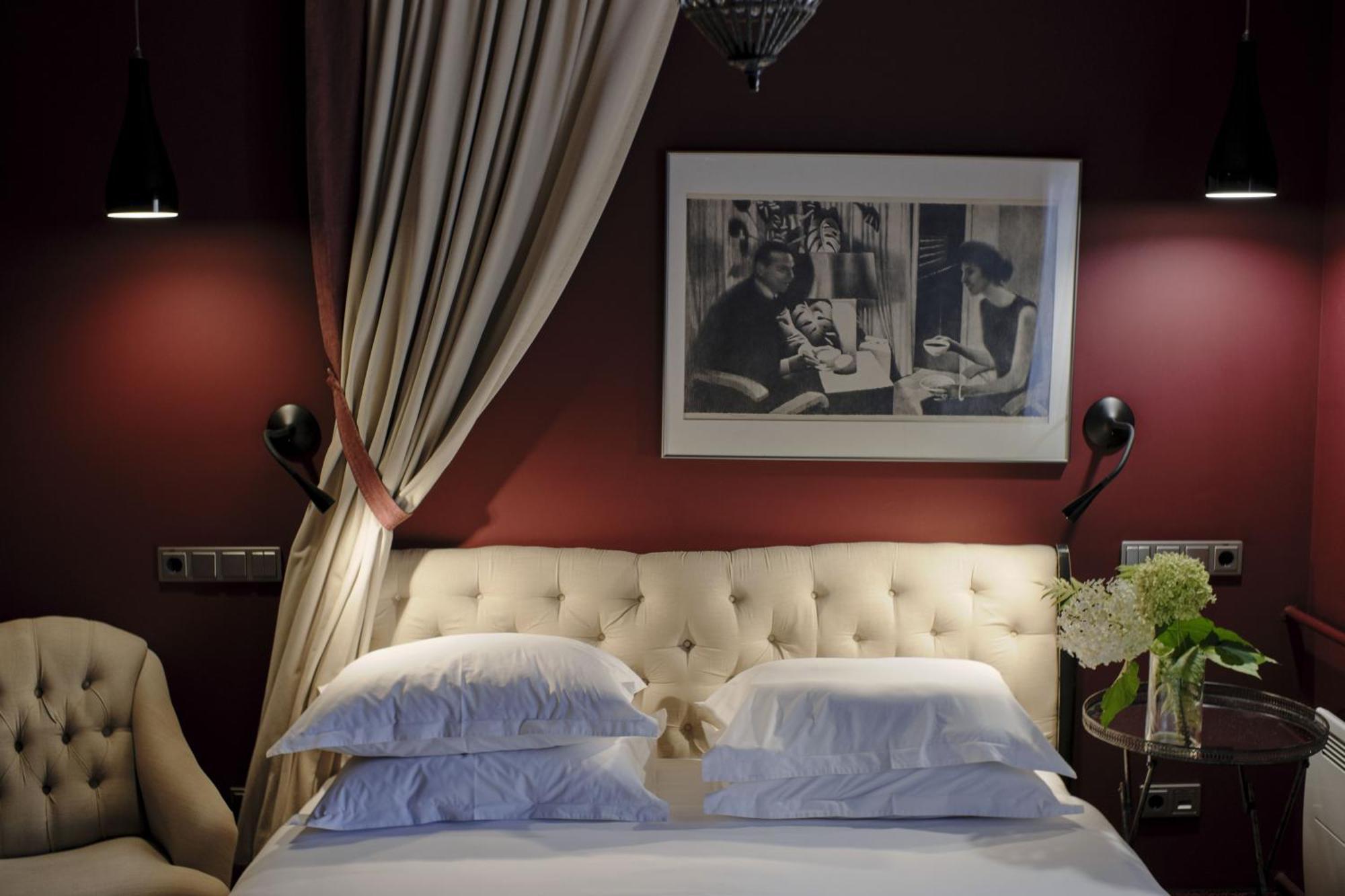 Vozdvyzhensky Boutique Hotel Kyiv Quarto foto