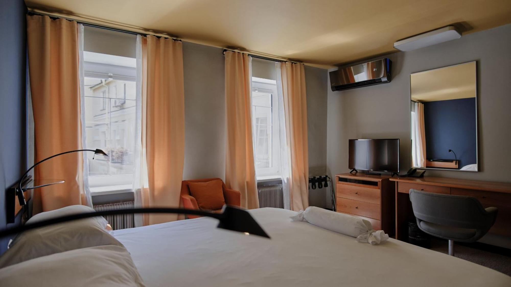 Vozdvyzhensky Boutique Hotel Kyiv Quarto foto